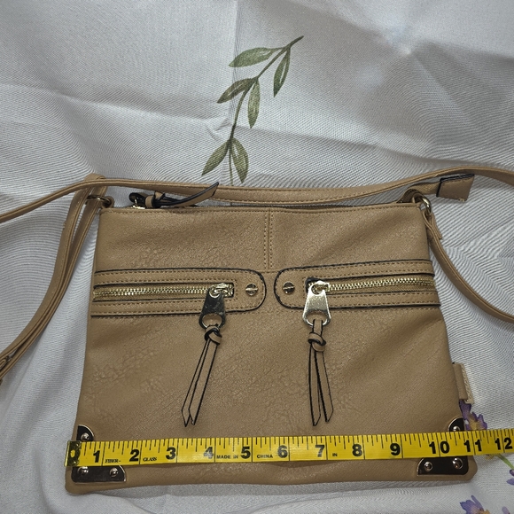 Cesca Tan Crossbody - Picture 2 of 6